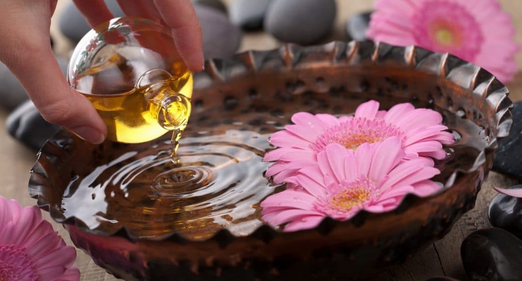 Средства для жирной кожи на основе масел